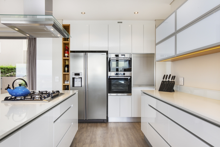 To Let 3 Bedroom Property for Rent in Tokai Western Cape